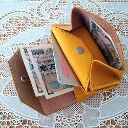 スプリングイェローのアコーディオン財布 3枚目の画像
