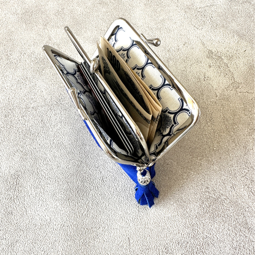 仕切りのあるマルチながま口ポーチ・財布（royal blue x blue