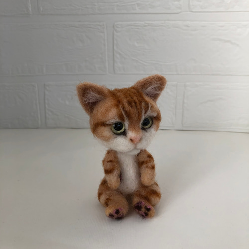 羊毛フェルト ねこ 茶トラ 羊毛フェルト にじいろ 羊毛フェルト