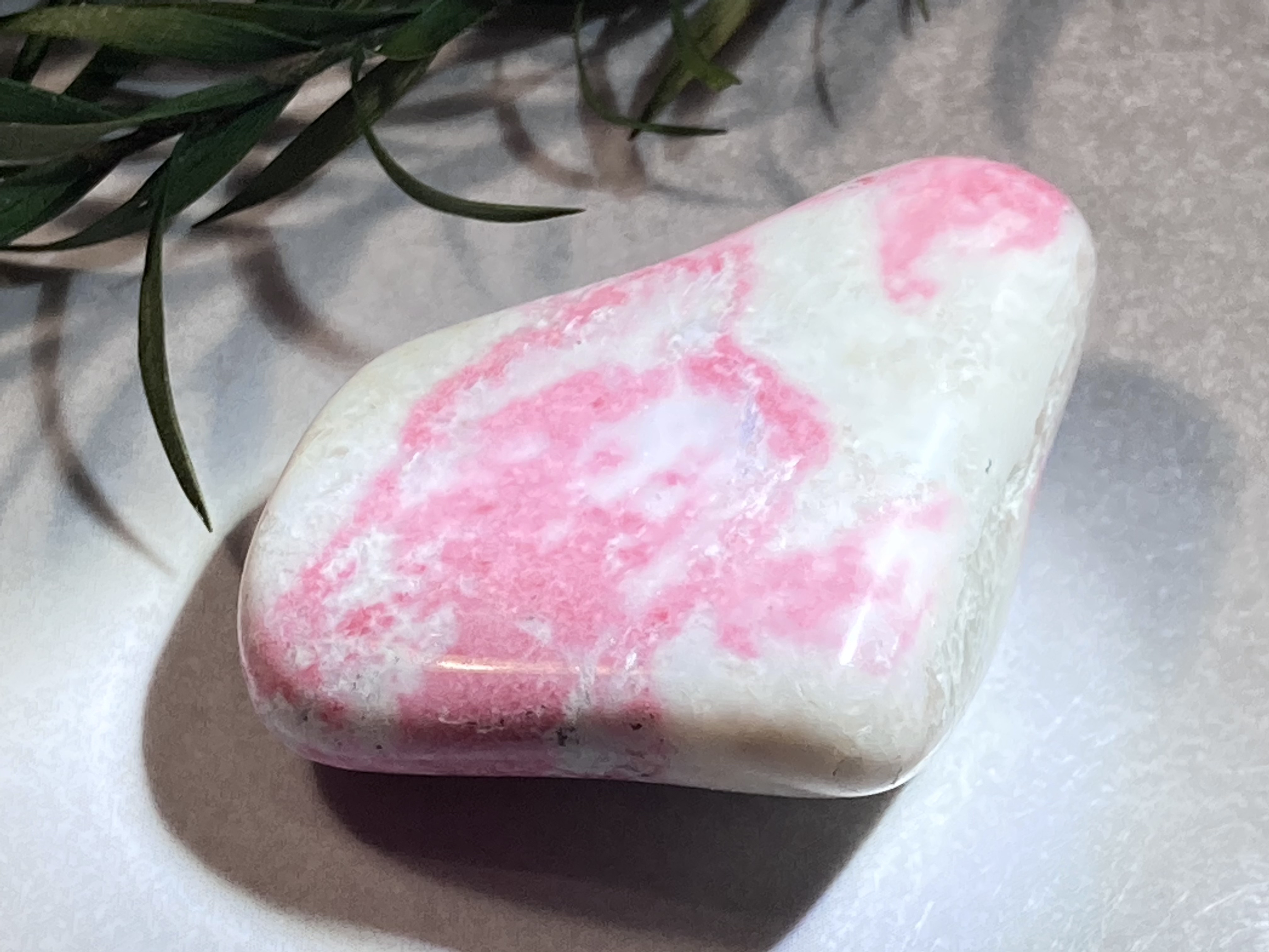 チューライト✨ ピンク 翡翠 原石 タンブル 桃簾石 その他置物 東洋