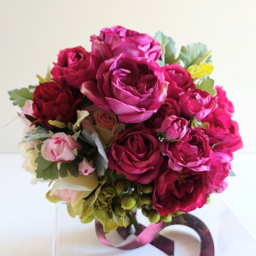 ウエディングブーケ(濃いピンクバラ)ブートニア込み 世界で1つ貴女