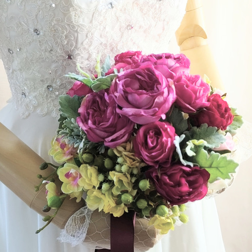 ウエディングブーケ(濃いピンクバラ)ブートニア込み 世界で1つ貴女