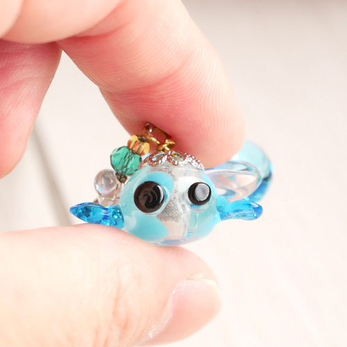 ガラス細工]ガラスの金魚〈あめきんぎょ〉かんざし＊みずいろ バーナー 