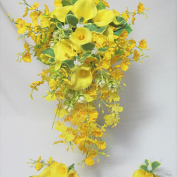 オンシジウムとカラーのキャスケードブーケ♪ブートニア付き♪生花みたいに綺麗な造花です♪高品質なのに安い 9枚目の画像