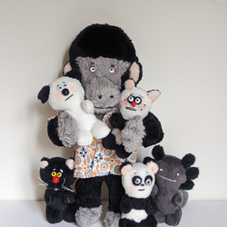【現貨販售】兔子 手工泰迪熊 絨毛玩偶 玩偶 原創玩偶 娃娃 小抱偶 第4張的照片