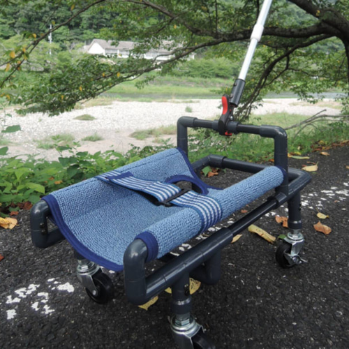 4輪歩行器、犬歩行器、犬車椅子（シートタイプ） ハウス・小屋 ti-bou