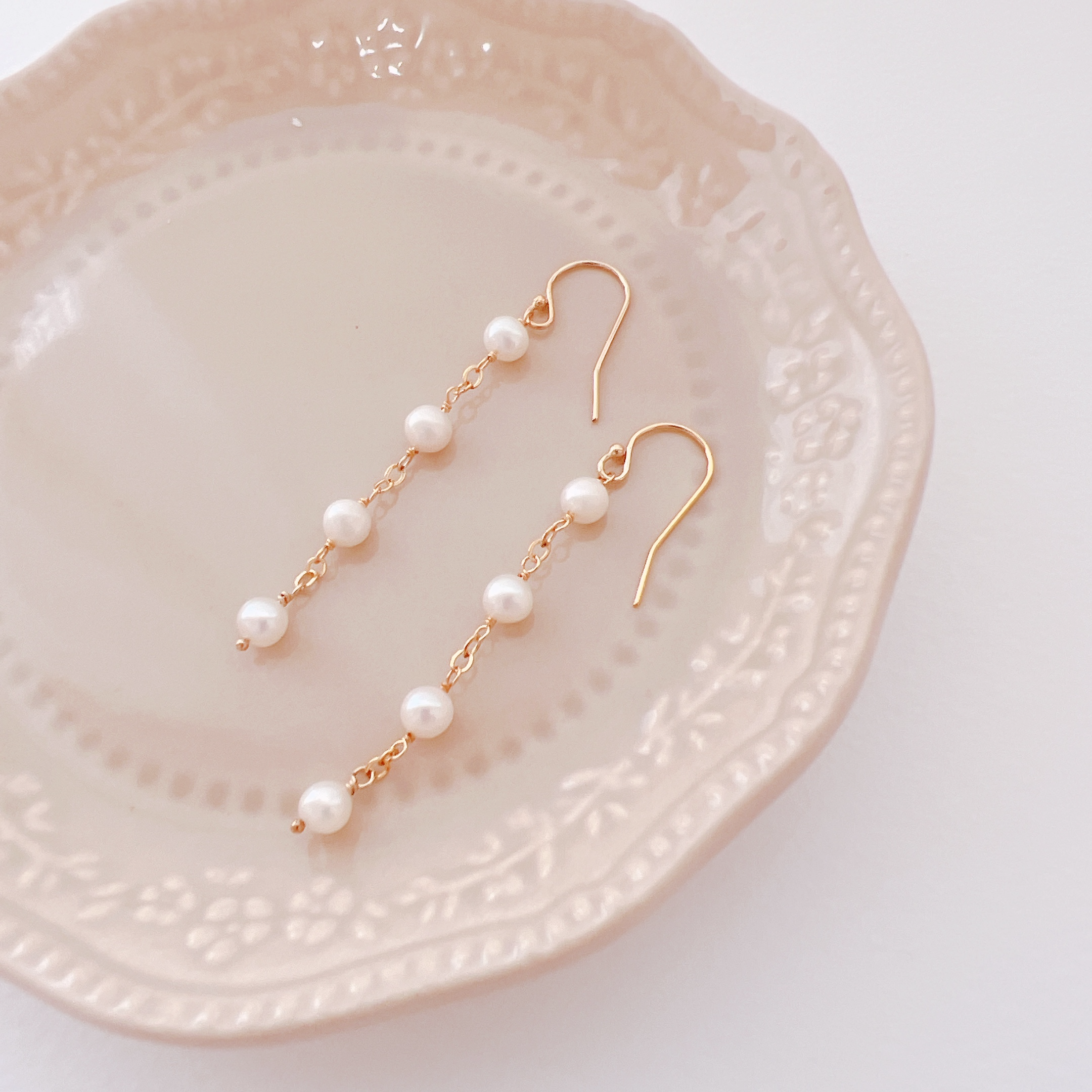 〜金具が選べる〜〜14kgf〜　淡水パールのロングピアス/イヤリング