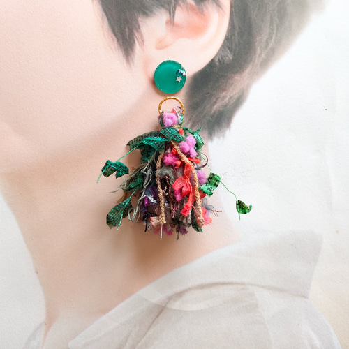 再販*2way*くすみカラーなタッセルのピアス/イヤリング ピアス 