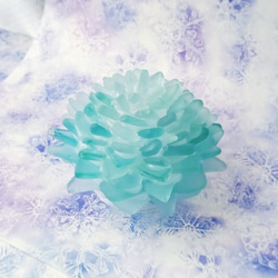 【オーダー】シーグラスのお花のランプシェード ライトブルー 玻璃（はり）ギフトラッピング対応【海灯花】 4枚目の画像