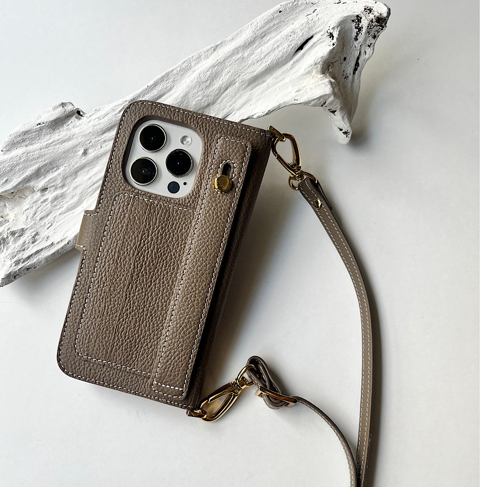 手帳型スマホケース　本革　名入れ可　カード収納　ハンドベルト付き　ショルダー付き　　iphoneケース　レザー