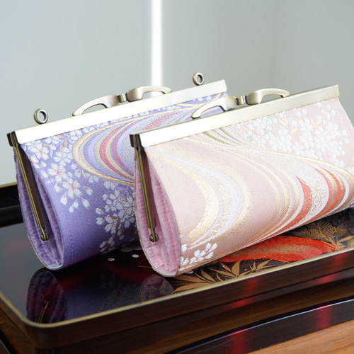 桜に流水の金襴織物で和風がま口中型長財布＊柔らか上品な和モダン