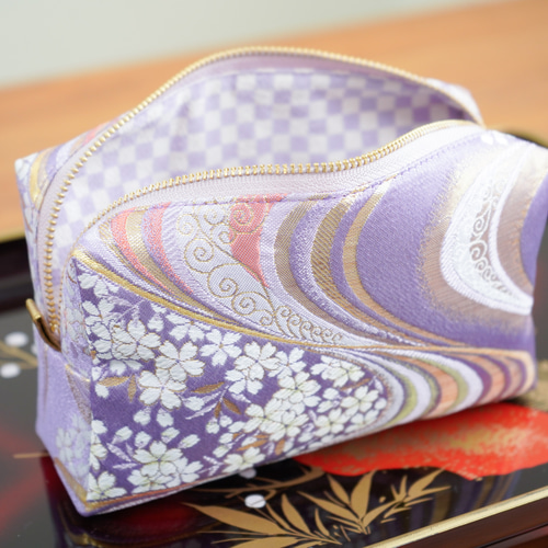 桜に流水の金襴織物で和風がま口中型長財布＊柔らか上品な和モダン