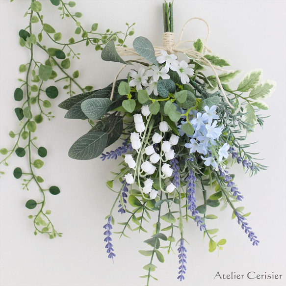 すずらん ライラック ラベンダー スワッグ＜アーティフィシャルフラワー＞水色 ホワイト 母の日 1枚目の画像