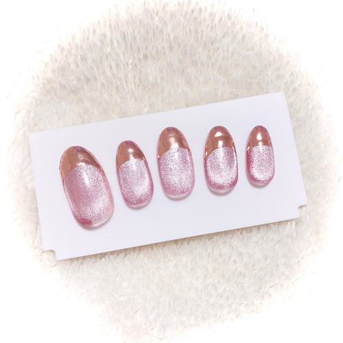 ミラーフレンチ×マグネット♡ネイルチップ カラーが選べるマグネットミラーフレンチネイルチップの通販 by haru