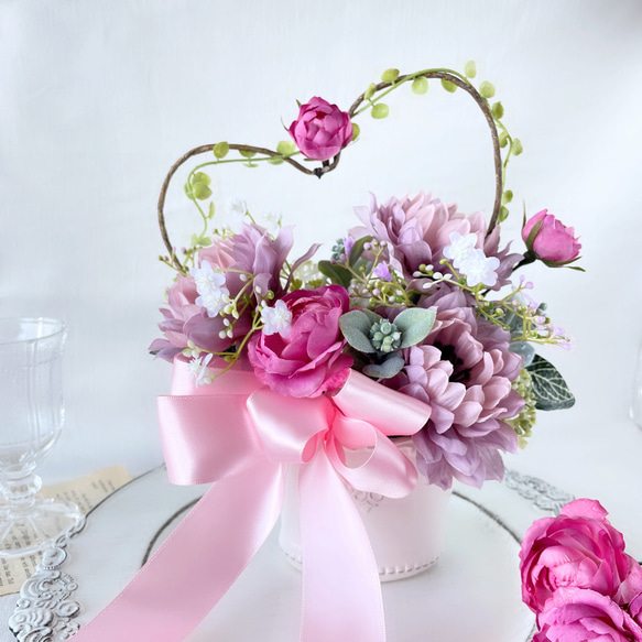 フラワー　ギフト　アレンジメント　ローズ　ピンク　アーティフィシャルフラワー　造花 1枚目の画像