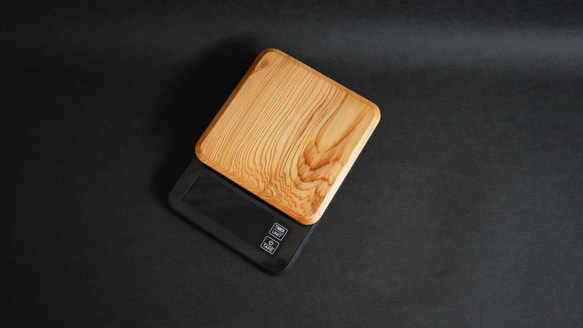 咖啡香木頭香可計時的電子秤 台灣檜木 第1張的照片