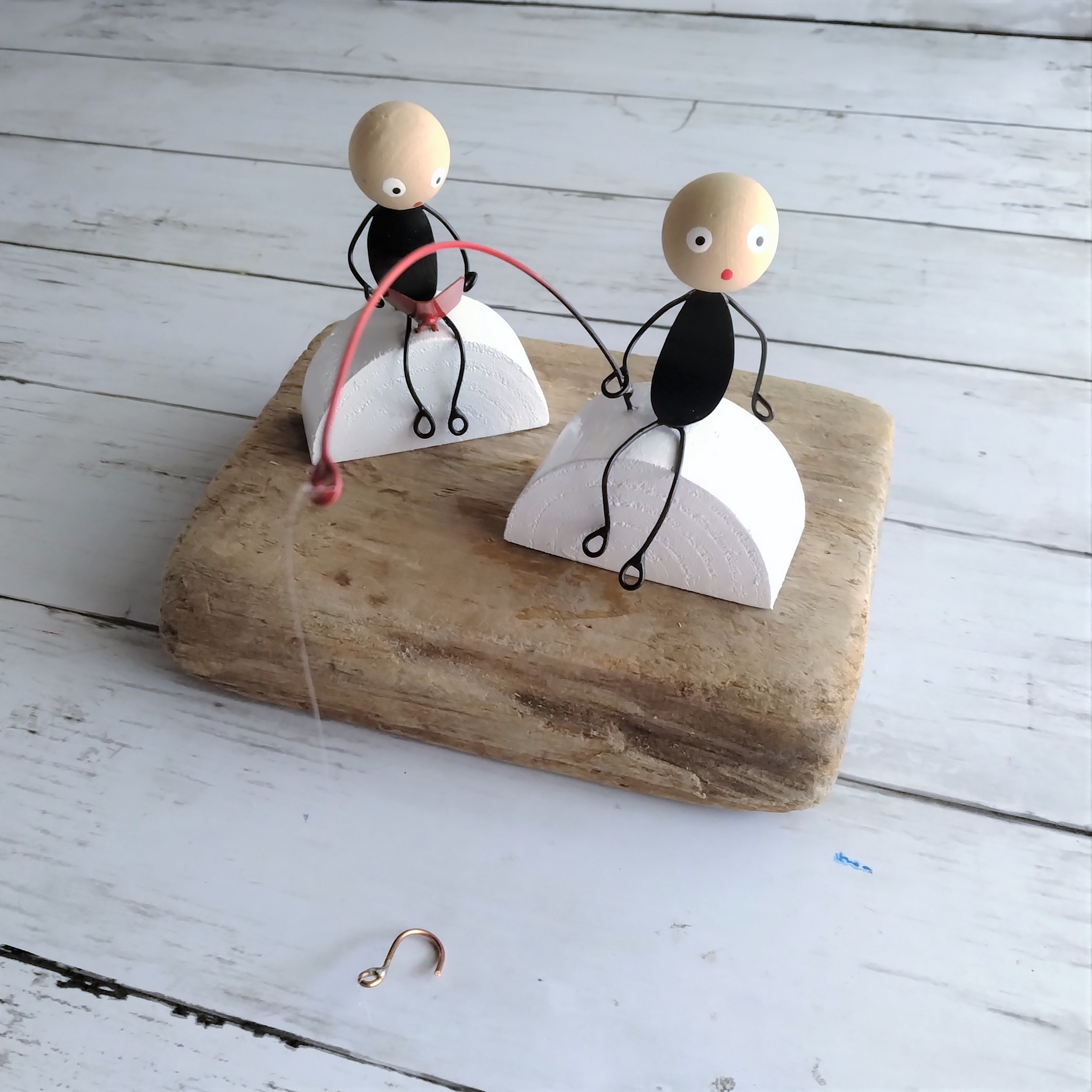 釣りをする人と本を読む人・のっさむたち