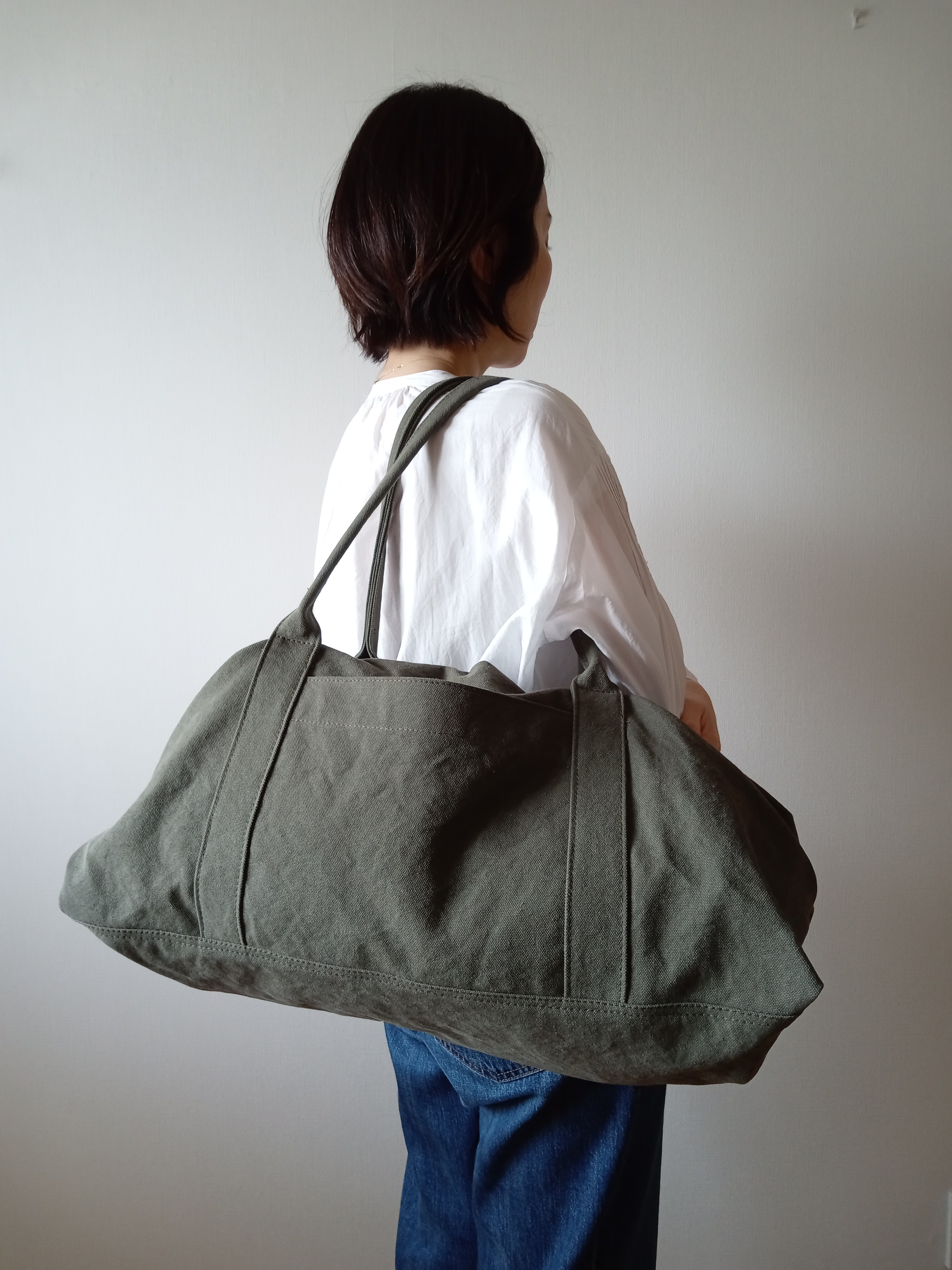 ☆ヴィンテージ加工帆布☆のキャラメルボストンバッグ　【オリーブグリーンＬL】