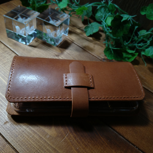 ITALIA産チョコ 高級ショルダー本革スマホケース❤ハンドメイド✿iPhone ITALIA産チョコ本革 高級ショルダー本革スマホケース＆本革紐