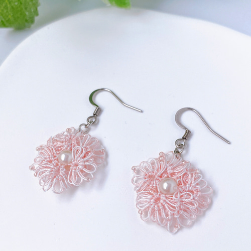 ほんのり桜ピンクカラーピアス タティングレース ピアス（フック