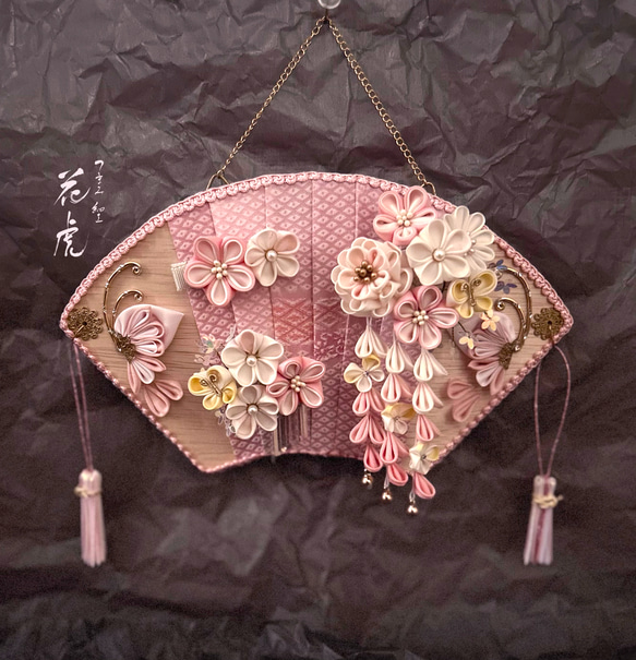 キラキラお花スパンコールの髪飾り 土台付き 壁掛け ベビークリップ