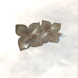 銀のブローチ　紫陽花　(クリップ式) 2枚目の画像