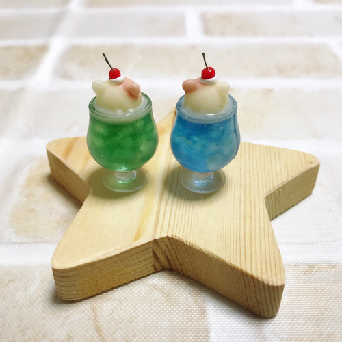 ネコさんのクリームソーダ その他置物 めがぱんだ 通販 15752858