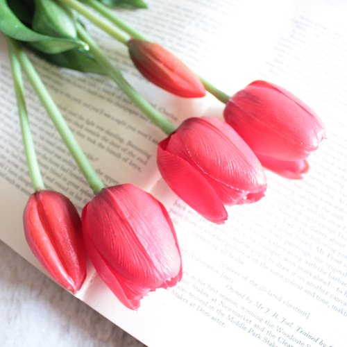 リアル造花5本ブーケ】春のチューリップ5本ブーケ【ダークレッド