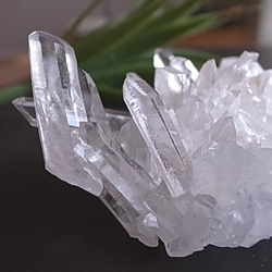 クリスタルクラスター　アーカンソー産　水晶　161ｇ 3枚目の画像