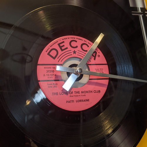 レコードプレーヤー型掛時計