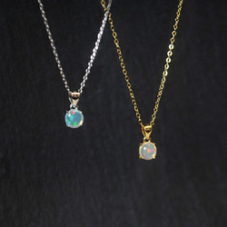 オパール色とチェーンが選べる　厳選６ｍｍ天然宝石質オパールのネックレス ペンダント SV925  ネコポス送料無料 3枚目の画像