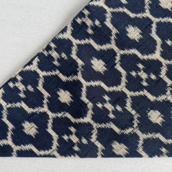 【1点もの】着物地ので作る箸袋・カトラリーホルダー -ウール 紺に絣花菱 P-66 4枚目の画像