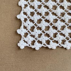 手編み＊選べる２色♢フェンスの向こうのちいさな花　紅茶染めアイボリー／ホワイト　クロッシェレース　ドイリー　 15枚目の画像