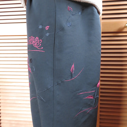 黒の羽織から　もんぺパンツ　総丈８５ｃｍ　着物リメイク 5枚目の画像