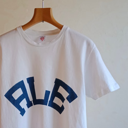 「ALE」　藍染め　Tシャツ 1枚目の画像