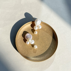White pearl bubble pierce（14KGF）再販 1枚目の画像
