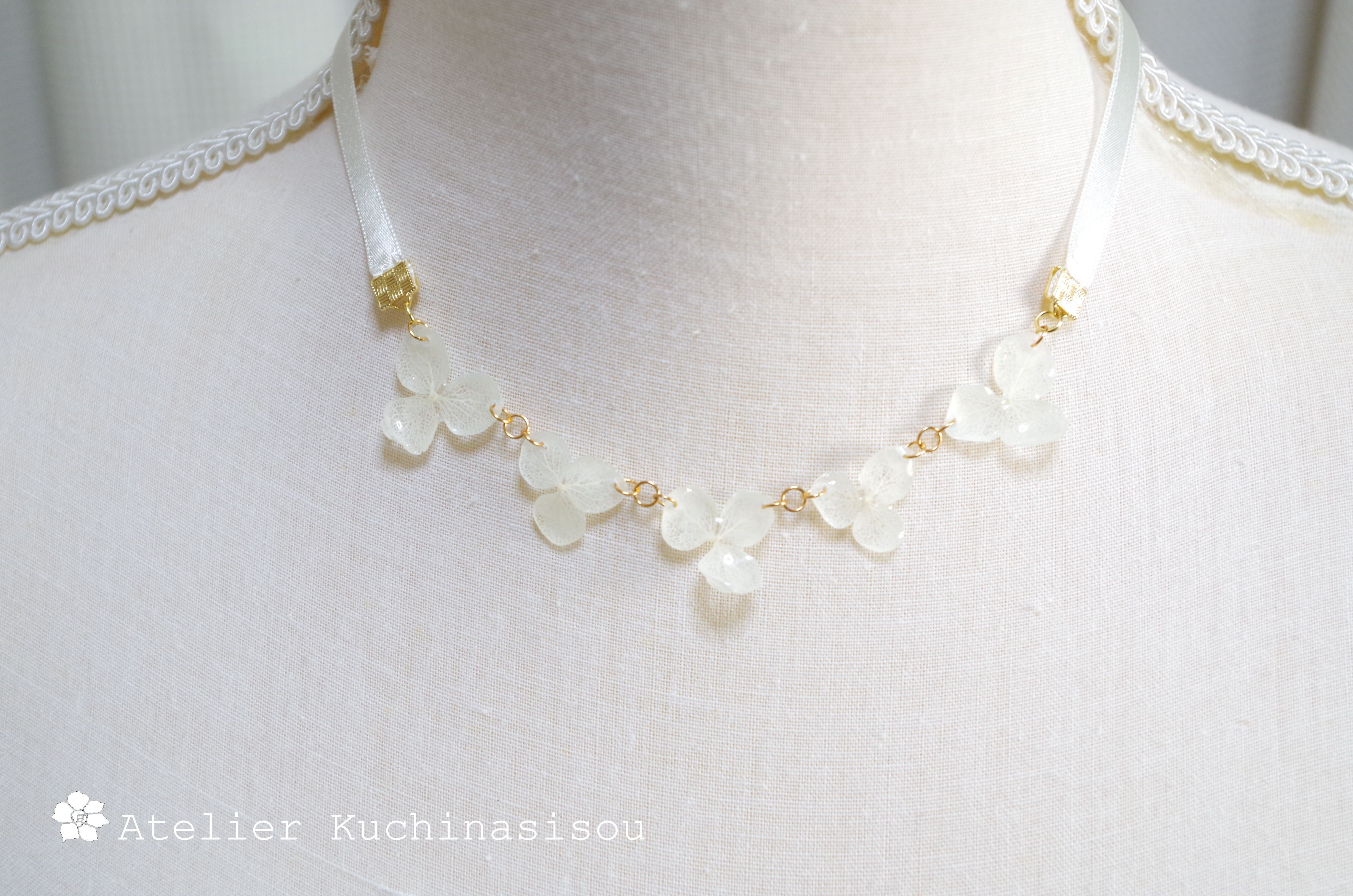 【受注製作】紫陽花とサテンリボンのネックレス