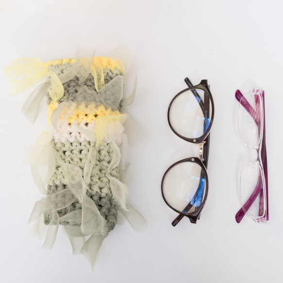 大きさえらべる咲き編みメガネケース｜ミモザ 2枚目の画像