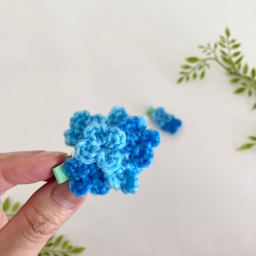 ベビーヘアクリップ　ハンドメイド　ヘアピン　ヘアゴム　紫陽花 紫陽花のベビーヘアクリップ 2つセット 手編み 雑貨・その他 rumo 通販