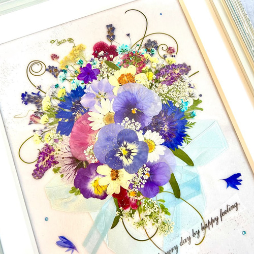 涼やかな淡い水色のビオラブーケ押し花アート額 ギフト 母の日 その他