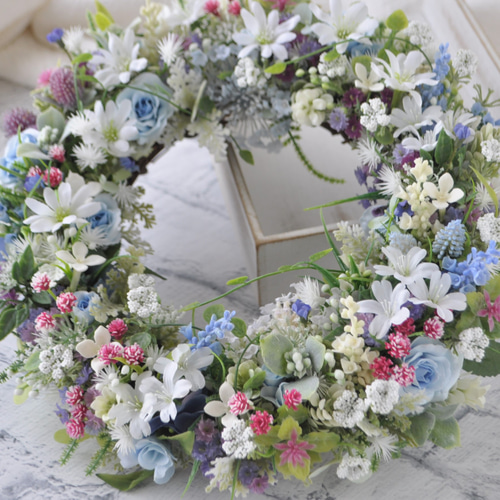 リース　まとめ売り　ハンドメイド　超豪華　高級　白　ピンク　水色 ひとしずく 水色・白にほんのりピンク リース：レースフラワー