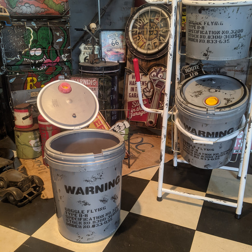 アメリカン雑貨 インダストリアル ダストボックス ガレージライフ ポリ