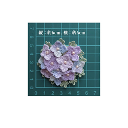 レース編み 紫陽花のブローチ ～淡紫色～ *コサージュ* 8枚目の画像