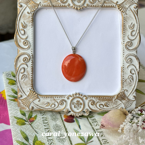貴重なもも色珊瑚のペンダント 存在感の有る楕円形 トップSV R50415Y1 