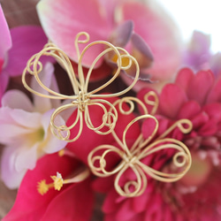 髪飾り　ピンク　パピヨン　蝶々　ラン　ガーベラ　ヘッドドレス　結婚式　ブライダル　成人式　フラワーパーツ　ヘアパーツ 2枚目の画像