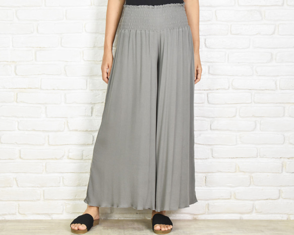再販】新色追加！涼しげリラックスワイドフレアパンツ ＜グレー
