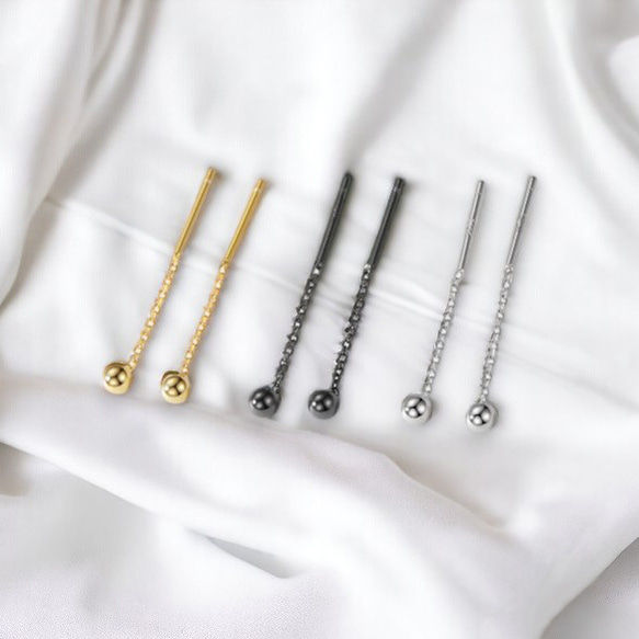 ピアス レディース 18K アレルギー対応 揺れる シルバー ゴールド ブラック ボール アメリカン 仕事 プレゼント 7枚目の画像