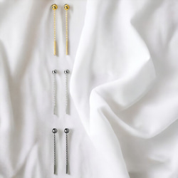 ピアス レディース 18K アレルギー対応 揺れる シルバー ゴールド ブラック ボール アメリカン 仕事 プレゼント 6枚目の画像