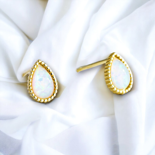 ピアス レディース オパール 18K 金属アレルギー対応 小さめ