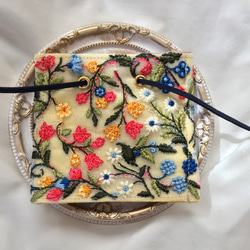 インド刺繍 リボン ポニーフック ラップリボン リボンラップ 花柄×イエロー 2枚目の画像